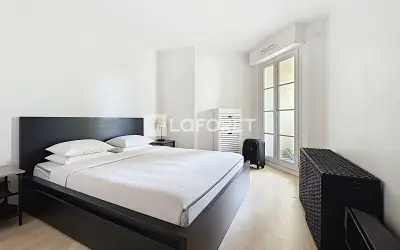 Appartement 1 350 €/mois SAINT CYR L ECOLE (78210) photo 4