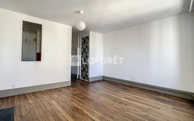 Appartement 992 €/mois VERSAILLES (78000) photo 2