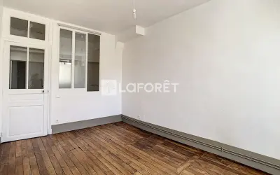 Appartement 992 €/mois VERSAILLES (78000) photo 4