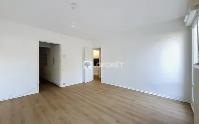 Appartement 144 000 € FONTENAY LE FLEURY (78330) photo 2