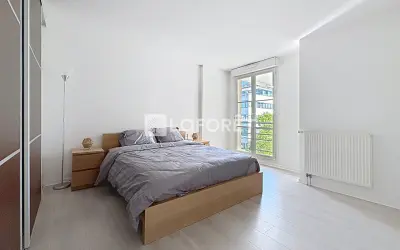 Appartement 1 350 €/mois MONTIGNY LE BRETONNEUX (78180) photo 4