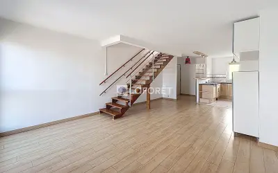 Appartement 1 245 €/mois SAINT CYR L ECOLE (78210) photo 2