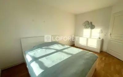 Appartement 1 290 €/mois SARTROUVILLE (78500) photo 4