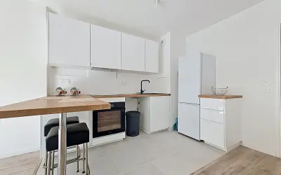 Appartement 1 100 €/mois SARTROUVILLE (78500) photo 4