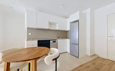 Appartement 1 180 €/mois SARTROUVILLE (78500) photo 2