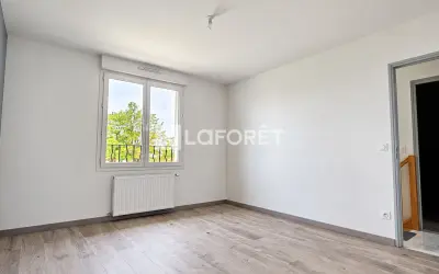 Maison 2 600 €/mois SARTROUVILLE (78500) photo 6