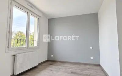 Maison 2 600 €/mois SARTROUVILLE (78500) photo 8