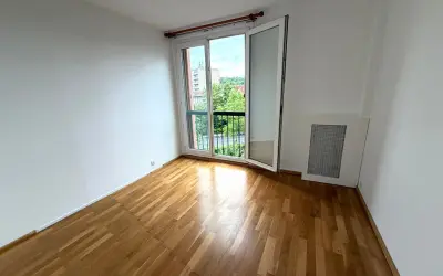 Appartement 1 550 €/mois CHAVILLE (92370) photo 4