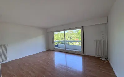 Appartement 388 500 € CHAVILLE (92370) photo 2