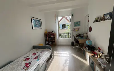 Maison 2 700 €/mois VIROFLAY (78220) photo 9