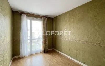 Appartement 235 000 € VILLEJUIF (94800) photo 2