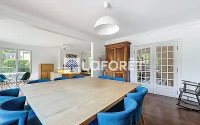 Maison 4 900 €/mois SAINT GERMAIN EN LAYE (78112) photo 4