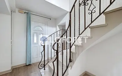 Maison 2 700 €/mois CHAMBOURCY (78240) photo 8