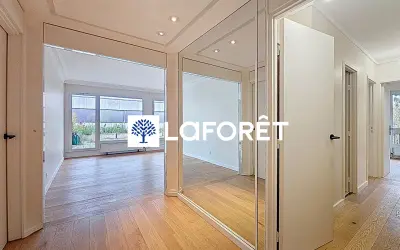Appartement 3 000 €/mois NOISY LE ROI (78590) photo 2