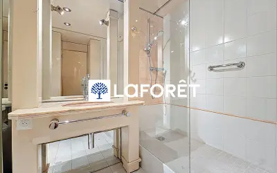 Appartement 3 000 €/mois NOISY LE ROI (78590) photo 8