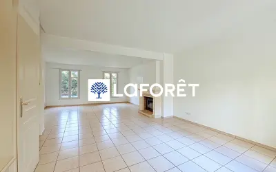 Maison 2 800 €/mois CHAMBOURCY (78240) photo 2