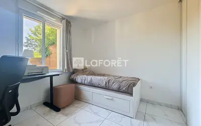 Maison 2 200 €/mois SUCY EN BRIE (94370) photo 6