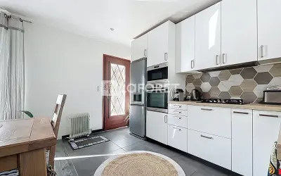 Maison 240 000 € BOISSY SAINT LEGER (94470) photo 4