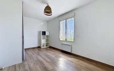 Maison 1 600 €/mois ORMESSON SUR MARNE (94490) photo 4
