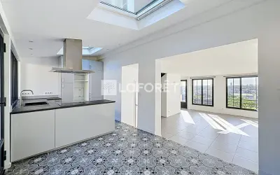 Maison 3 700 €/mois SURESNES (92150) photo 4
