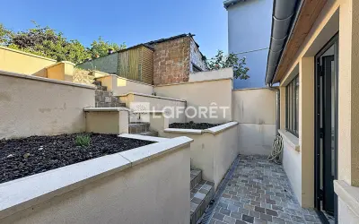Maison 3 700 €/mois SURESNES (92150) photo 6