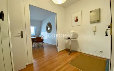 Appartement 2 360 €/mois SURESNES (92150) photo 4