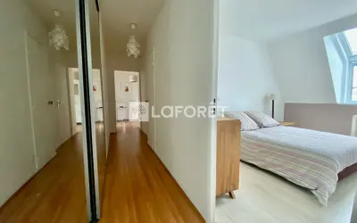 Appartement 2 360 €/mois SURESNES (92150) photo 5