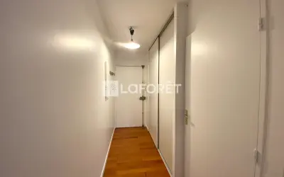 Appartement 833 €/mois SURESNES (92150) photo 5