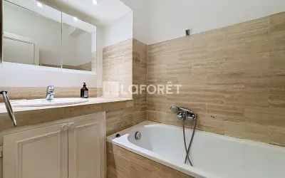 Appartement 1 355 €/mois SURESNES (92150) photo 4