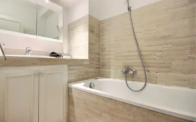 Appartement 1 390 €/mois SURESNES (92150) photo 6