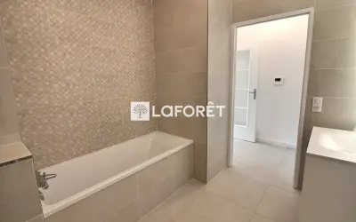 Appartement 989 €/mois RUEIL MALMAISON (92500) photo 6