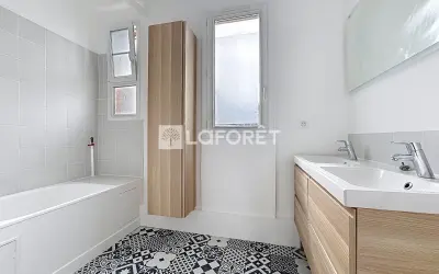 Appartement 1 980 €/mois COURBEVOIE (92400) photo 8