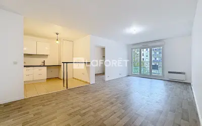 Appartement 1 550 €/mois NANTERRE (92000) photo 2