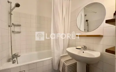 Appartement 1 050 €/mois SURESNES (92150) photo 5