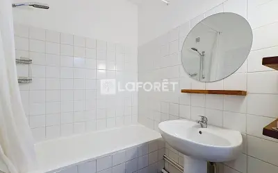 Appartement 1 090 €/mois SURESNES (92150) photo 6
