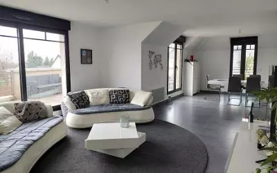 Appartement 472 000 € CHEVRY COSSIGNY (77173) photo 2