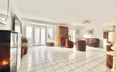 Maison 542 600 € LA QUEUE EN BRIE (94510) photo 5