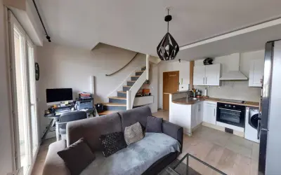 Appartement 159 900 € LA QUEUE EN BRIE (94510) photo 2