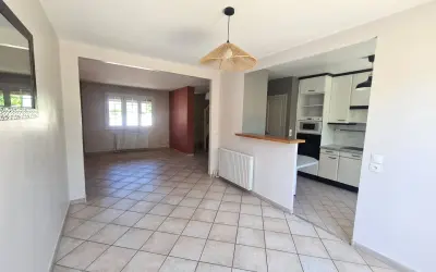 Maison 315 000 € OZOIR LA FERRIERE (77330) photo 4