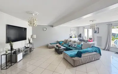 Maison 336 000 € ROISSY EN BRIE (77680) photo 2