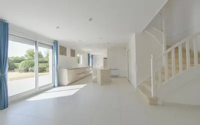 Maison 659 000 € OZOIR LA FERRIERE (77330) photo 2