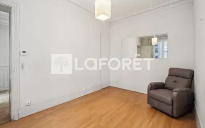 Appartement 612 000 € PARIS (75007) photo 8