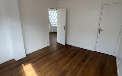 Appartement 2 350 €/mois PARIS (75007) photo 4