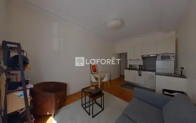 Appartement 942 €/mois VERSAILLES (78000) photo 2