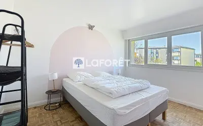 Appartement 1 800 €/mois LE CHESNAY ROCQUENCOURT (78150) photo 9