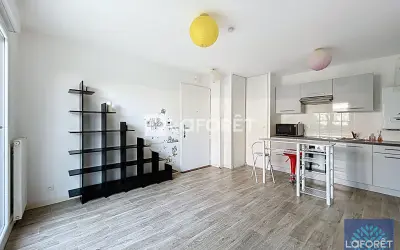 Appartement 806 €/mois Cesson (77240) photo 2