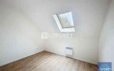 Maison 1 800 €/mois VIGNEUX SUR SEINE (91270) photo 8