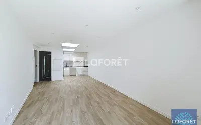 Appartement 875 €/mois VIGNEUX SUR SEINE (91270) photo 2