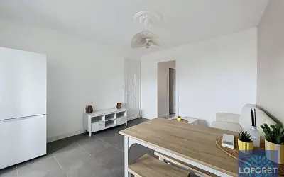 Appartement 850 €/mois VIGNEUX SUR SEINE (91270) photo 2