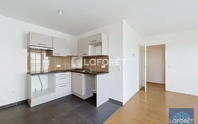 Appartement 878 €/mois COMBS LA VILLE (77380) photo 5